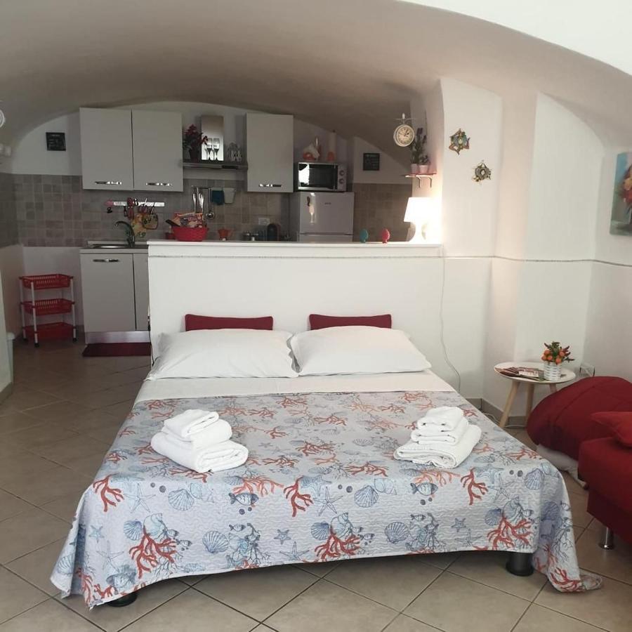 Ursino Holiday Apartment CTA Eksteriør billede